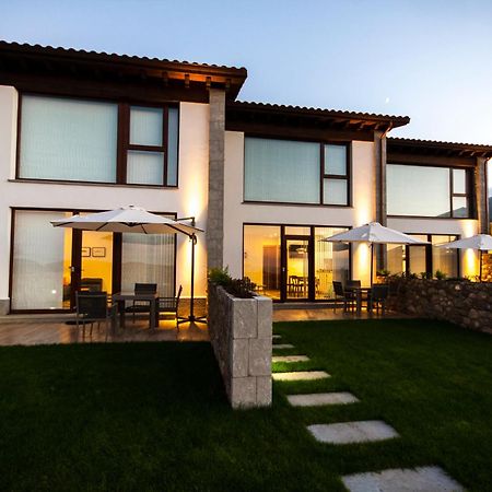 Bufones De Pria Apartamentos Rurales Garaña Kültér fotó